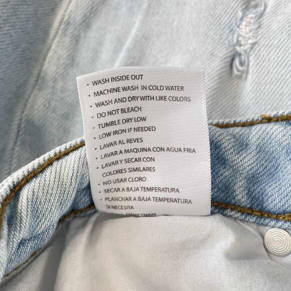 KanCan Greer Ultra High Rise Mom Jeans Light Wash Distressed Size 15/31(34x30) - Picture 7 of 9